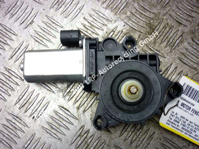 Fiat Stilo Fensterhebermotor hinten links Kombi BJ2006